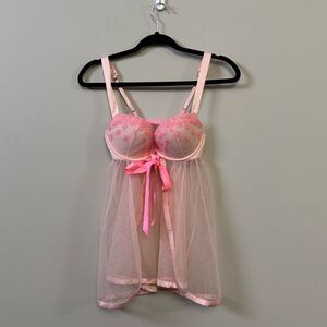 Victoria’s Secret Y2K Light pink floral embroidered babydoll mesh bustier top